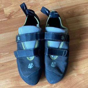 Mens Rock Climbing Shoes